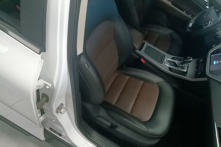 GEELY Emgrand GS 2018 #26 GEELY Emgrand GS 2018 car image #26