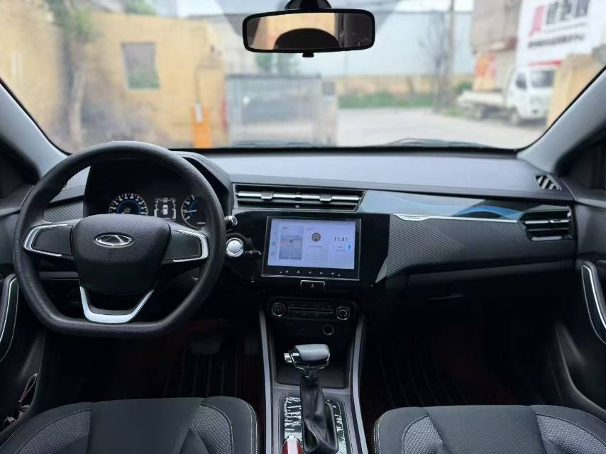 Chery Tiggo 3x 2024 immagine di auto #3