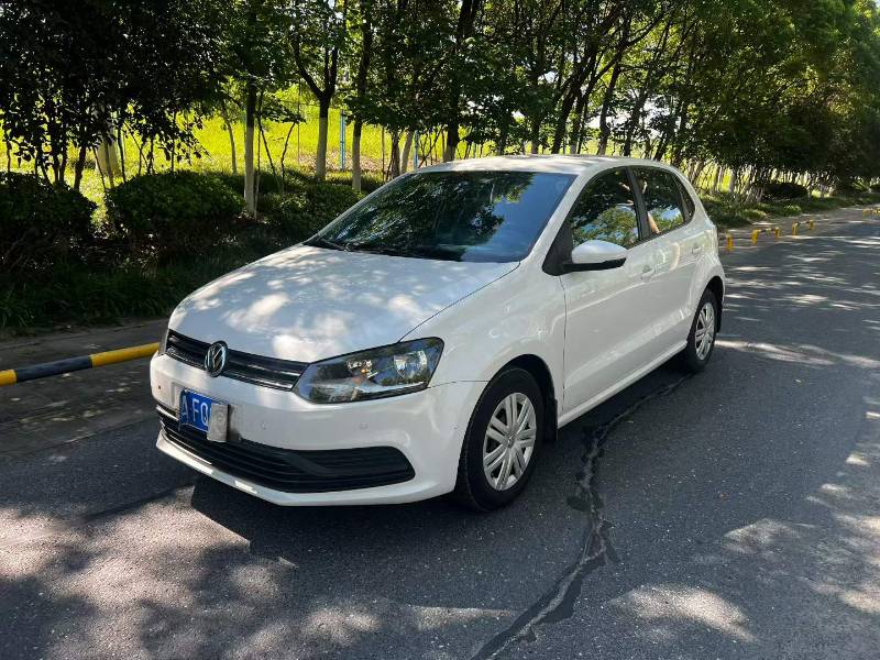 Volkswagen Polo 2017 Volkswagen Polo 2017 car image