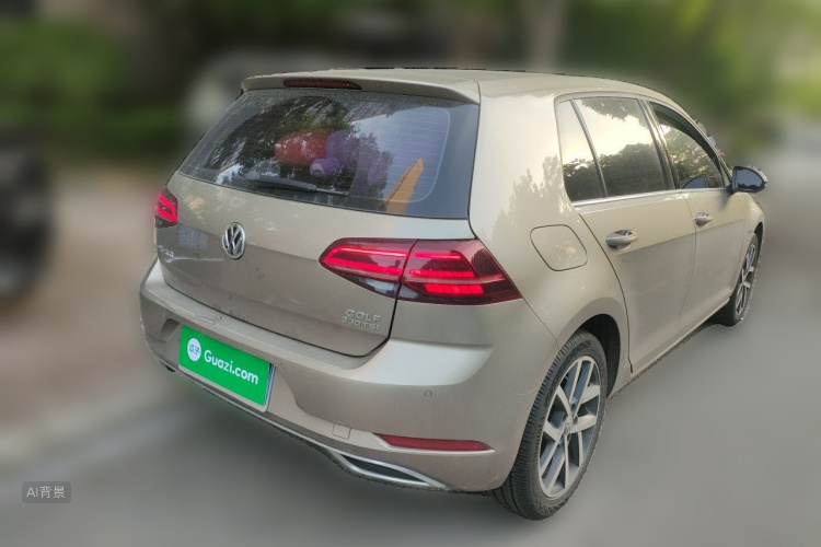 Volkswagen Golf 2018 car image #7