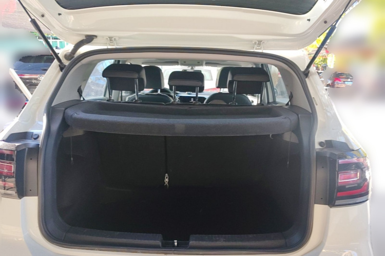 Volkswagen Tacqua 2024 car image #21