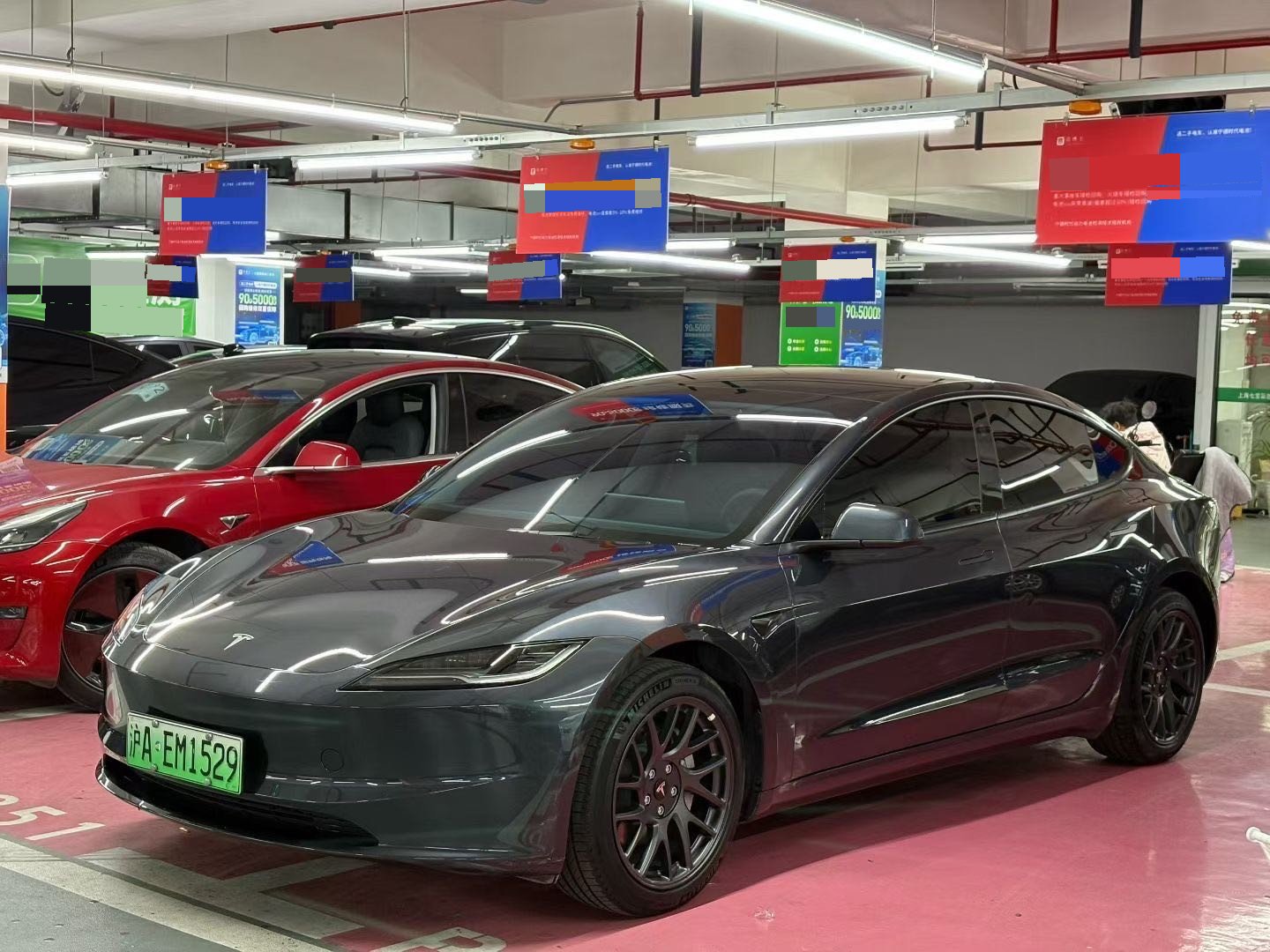 Tesla Model 3 2024 Tesla Model 3 2024 immagine di auto