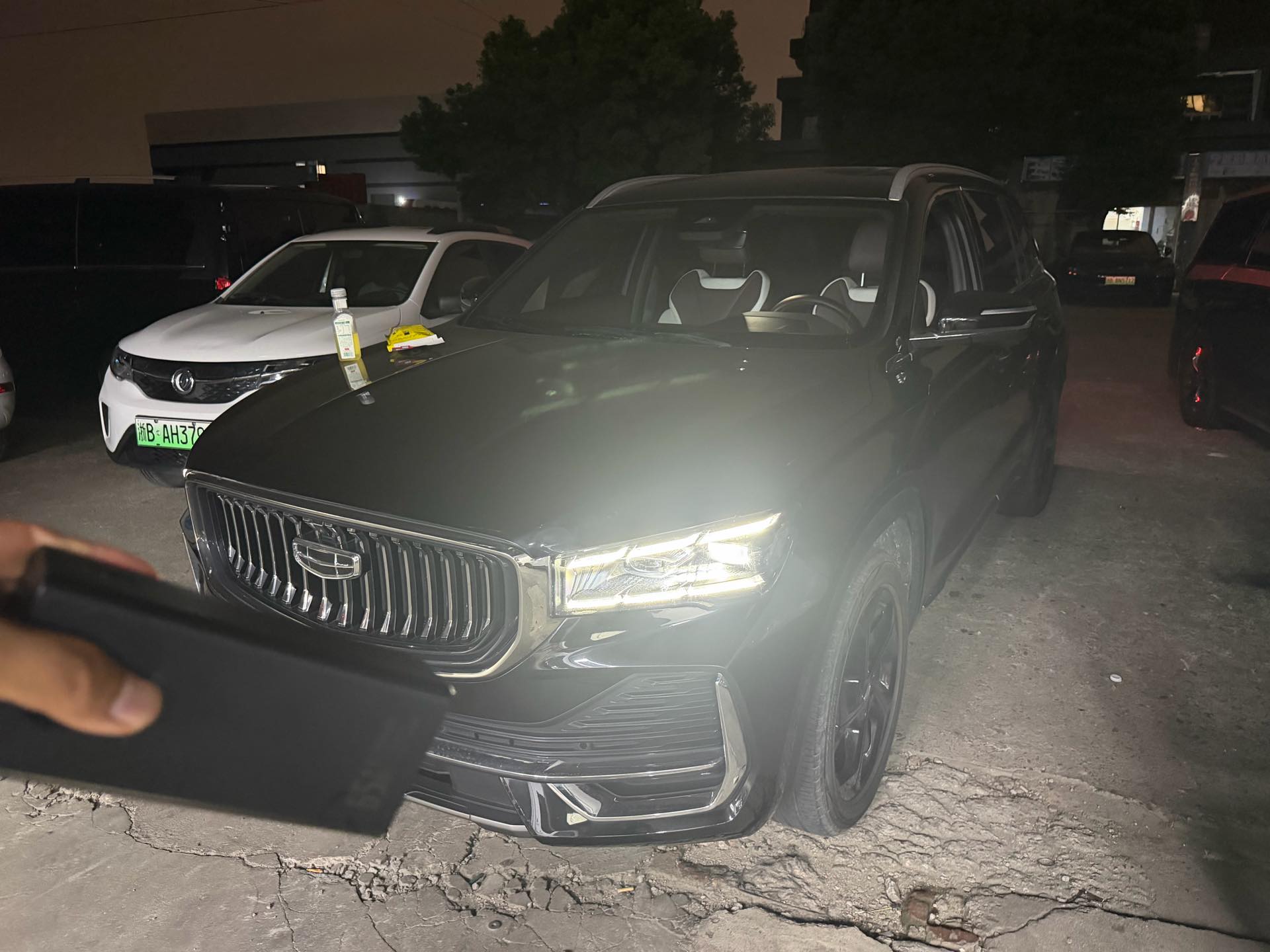 GEELY Boyue L 2022 car image 