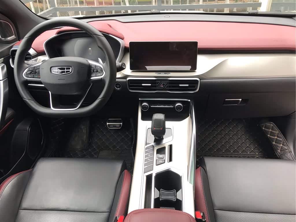 GEELY Coolray 2020 car image #4