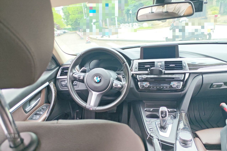 BMW 3 Series 2018 #12 BMW 3 Series 2018 car image #12