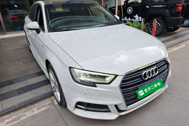 Audi A3 2019 #4 Audi A3 2019 car image #4