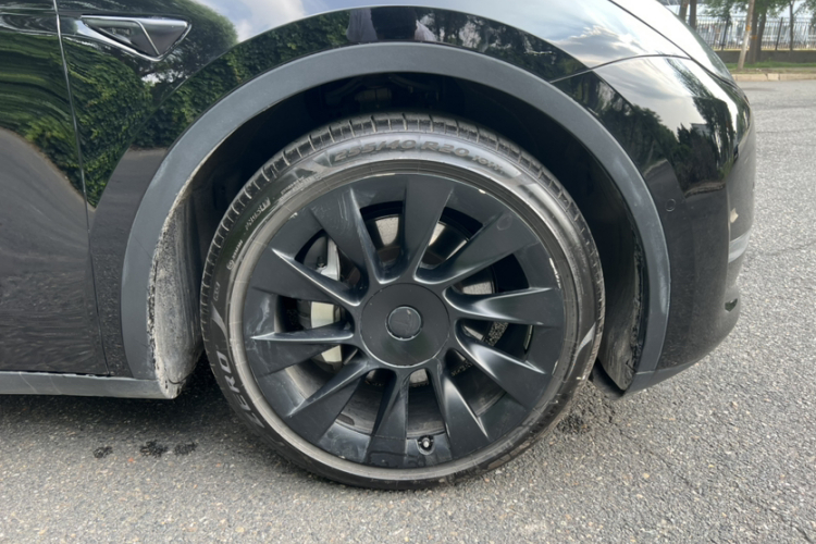 Tesla Model Y 2021 #18 Tesla Model Y 2021 car image #18
