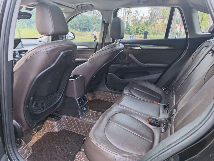 BMW X1 2018 #9 BMW X1 2018 car image #9