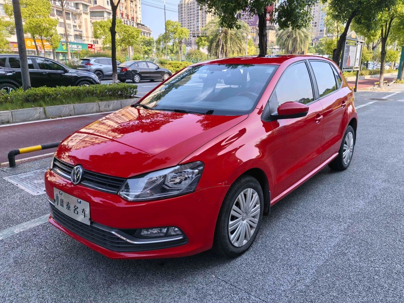 Volkswagen Polo 2018 car image 