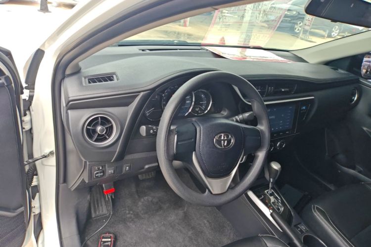 Toyota Corolla 2019 #10 Toyota Corolla 2019 изображение автомобиля #10