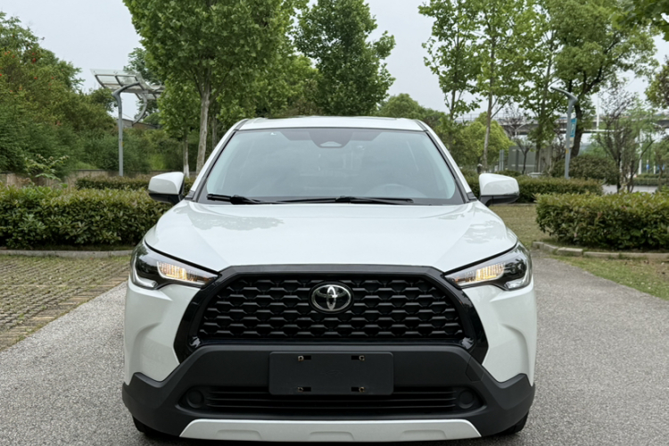 Toyota Corolla Cross 2023 car image #3