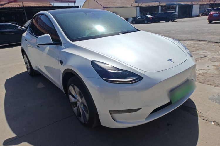 Tesla Model Y 2022 #4 Tesla Model Y 2022 immagine di auto #4