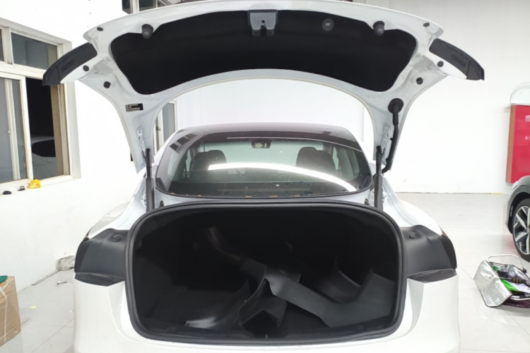 Tesla Model 3 2025 #19 Tesla Model 3 2025 immagine di auto #19