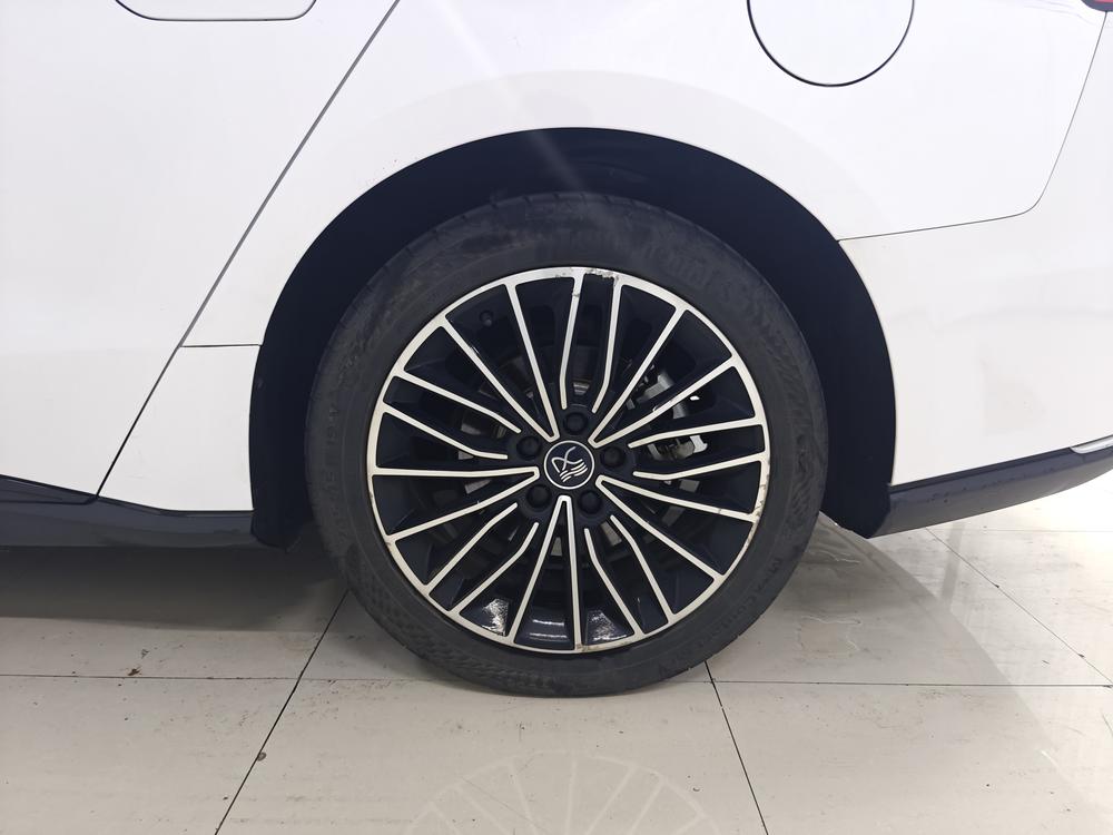 BYD Han 2021 car image #9