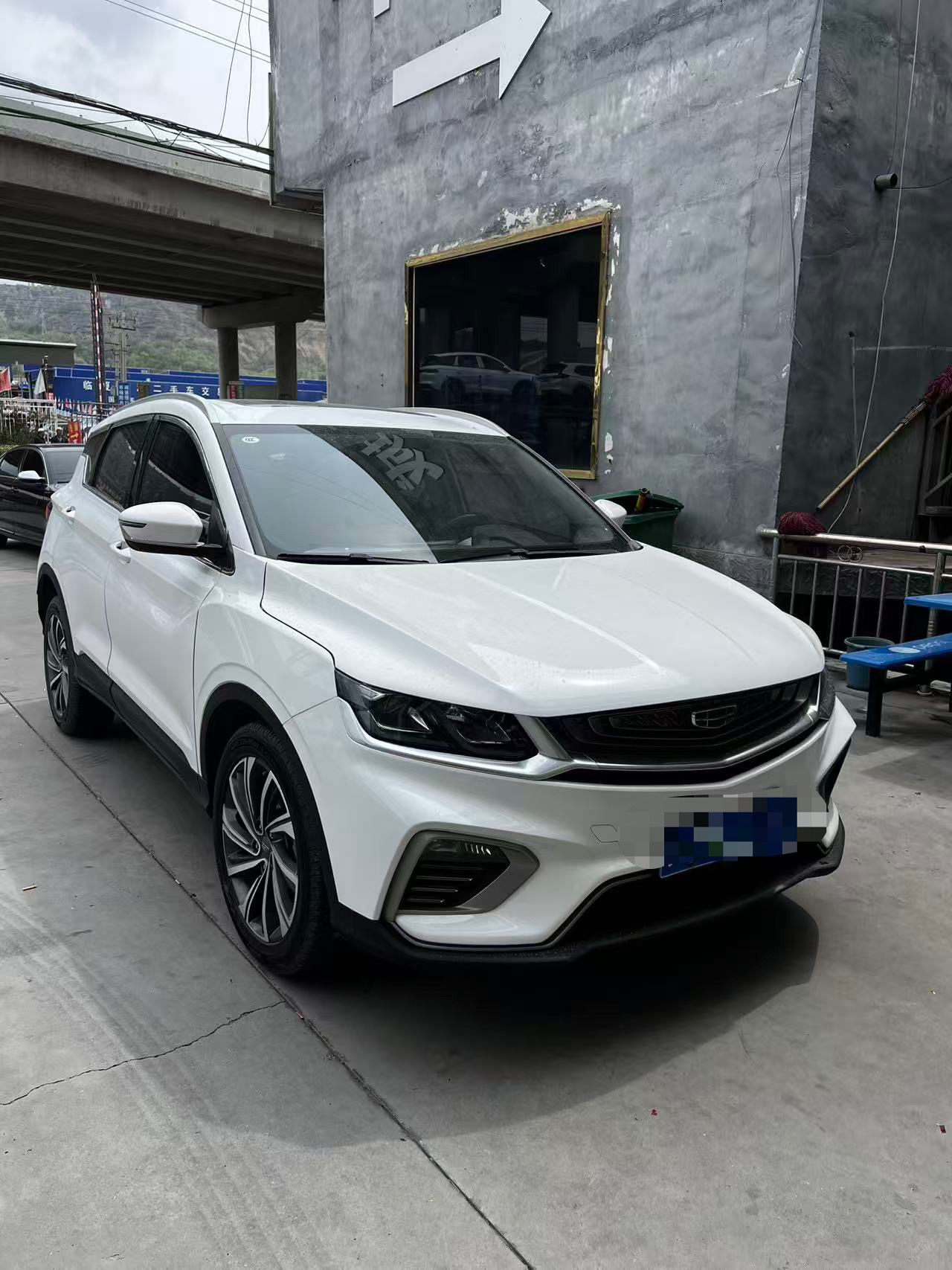 GEELY Coolray 2020 car image #4