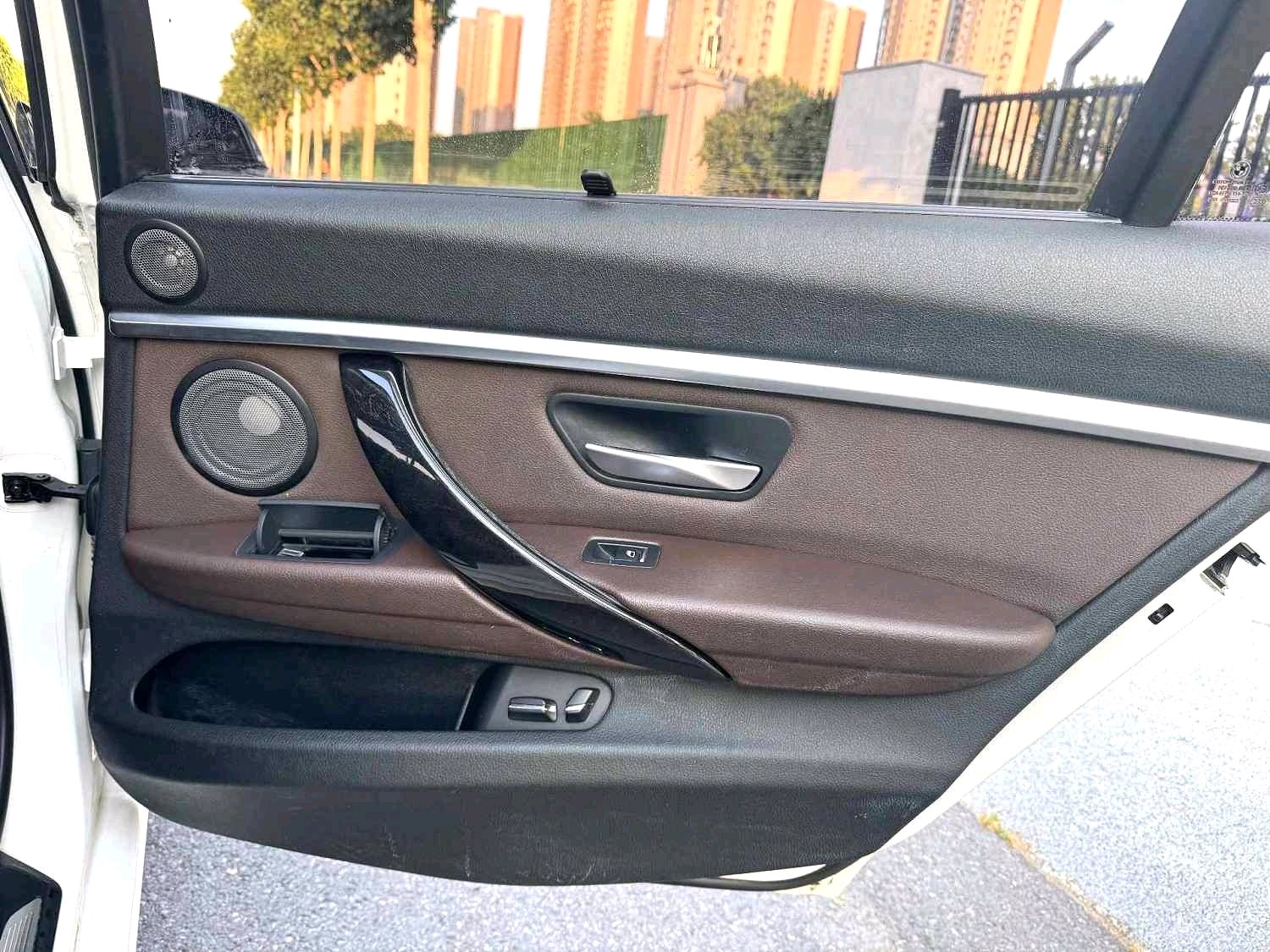 BMW 3 Series 2018 #9 BMW 3 Series 2018 car image #9