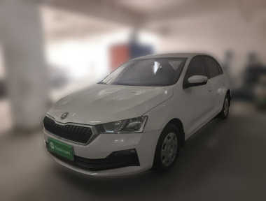 Skoda Rapid 2021 Skoda Rapid 2021 image de voiture