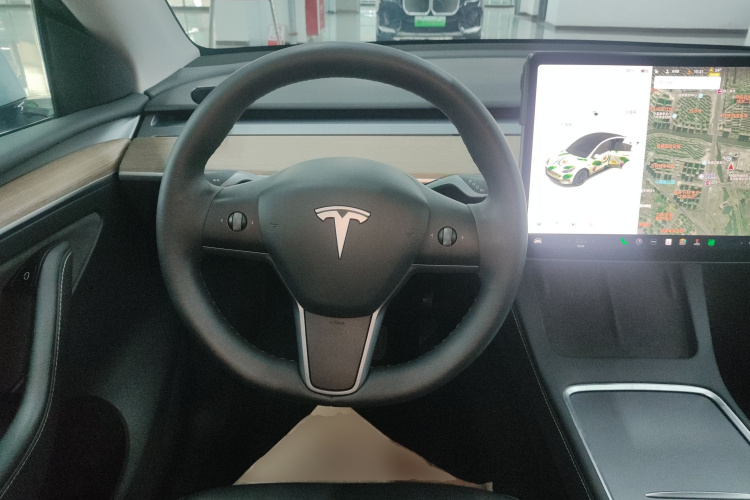 Tesla Model Y 2021 #11 Tesla Model Y 2021 immagine di auto #11