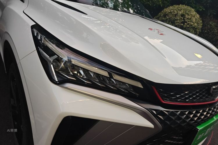 GEELY Coolray 2022 car image #8