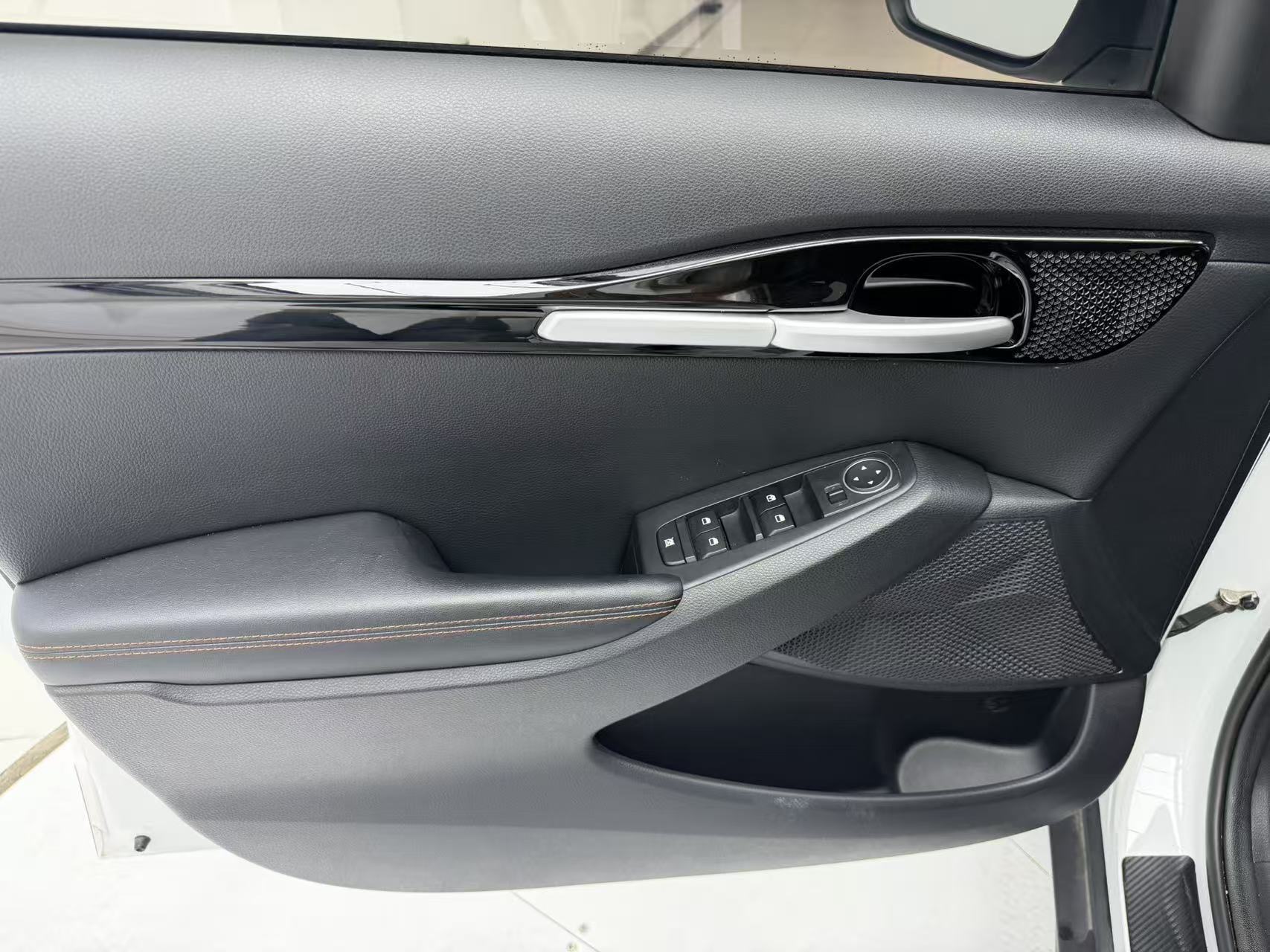Kia Seltos 2023 #10 Kia Seltos 2023 immagine di auto #10