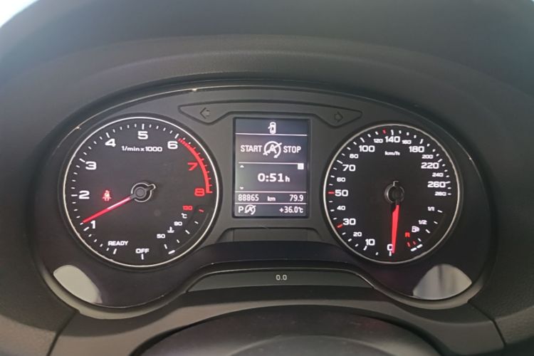 Audi A3 2019 car image #12