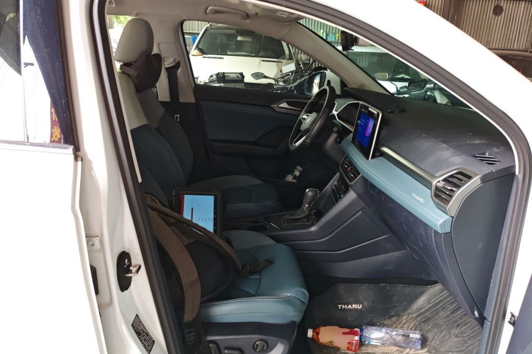 Volkswagen Tharu 2023 car image #24