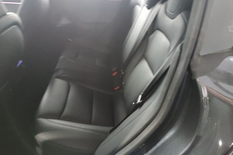 Tesla Model 3 2024 imagem de carro #17