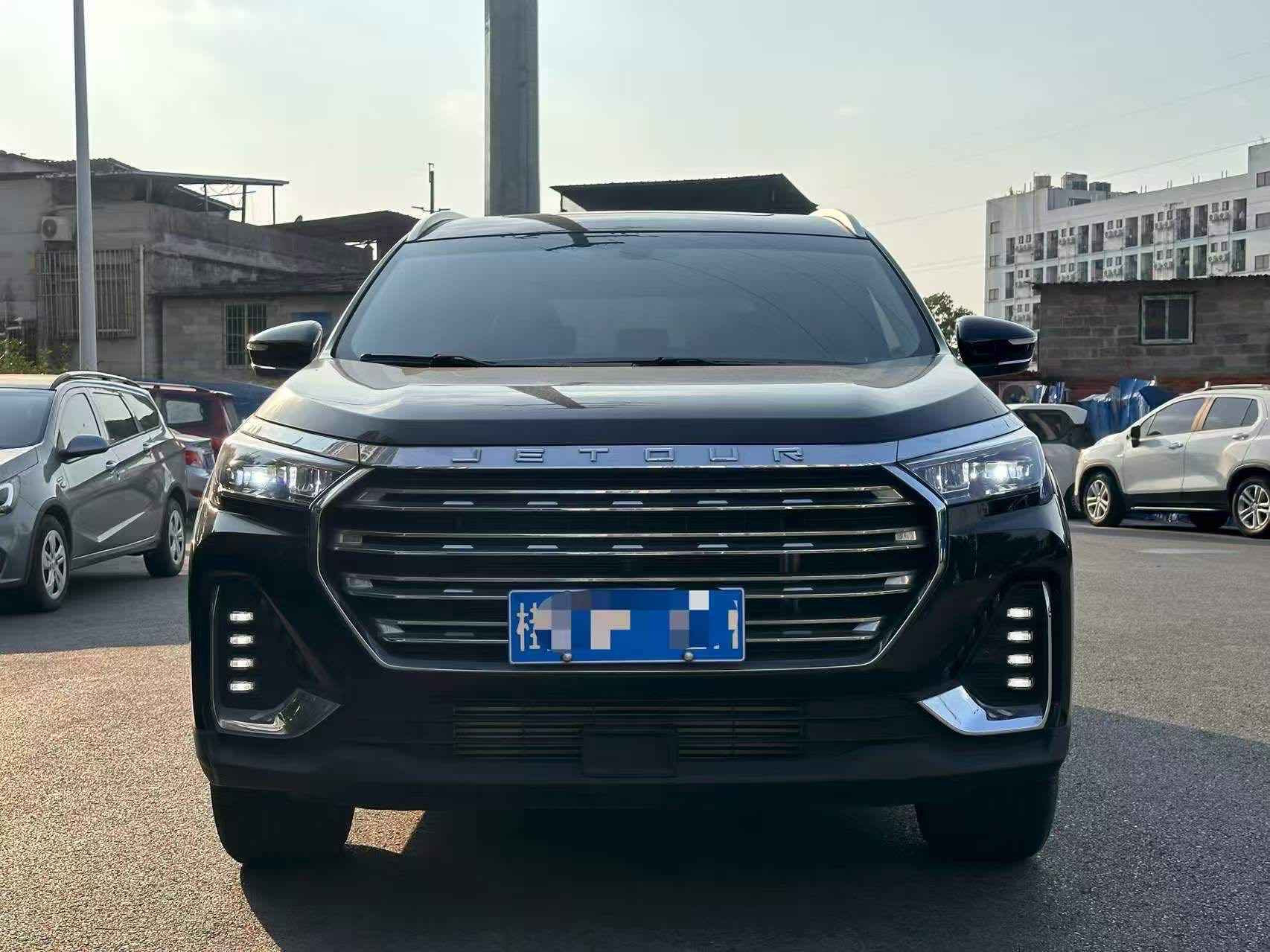 Jetour X90 PLUS 2023 car image #2