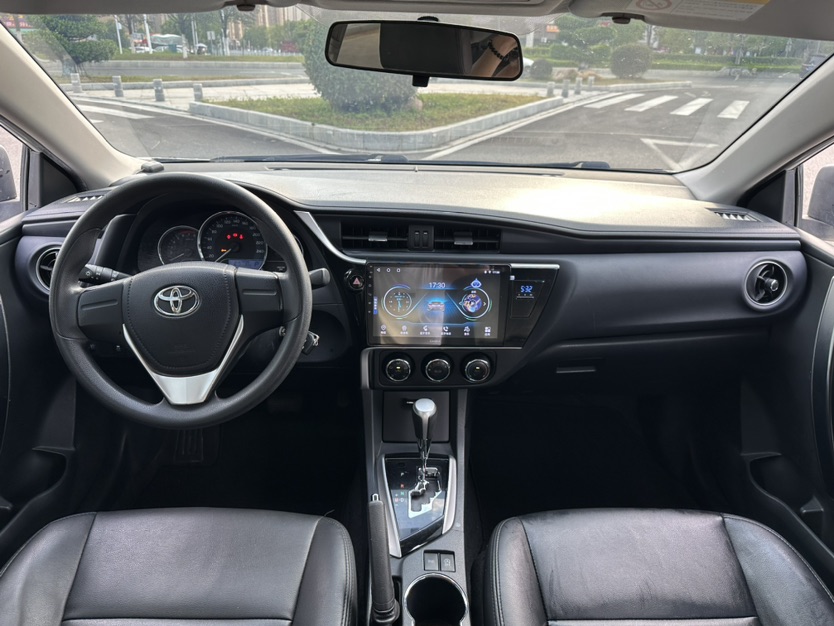 Toyota Corolla 2017 #4 Toyota Corolla 2017 car image #4