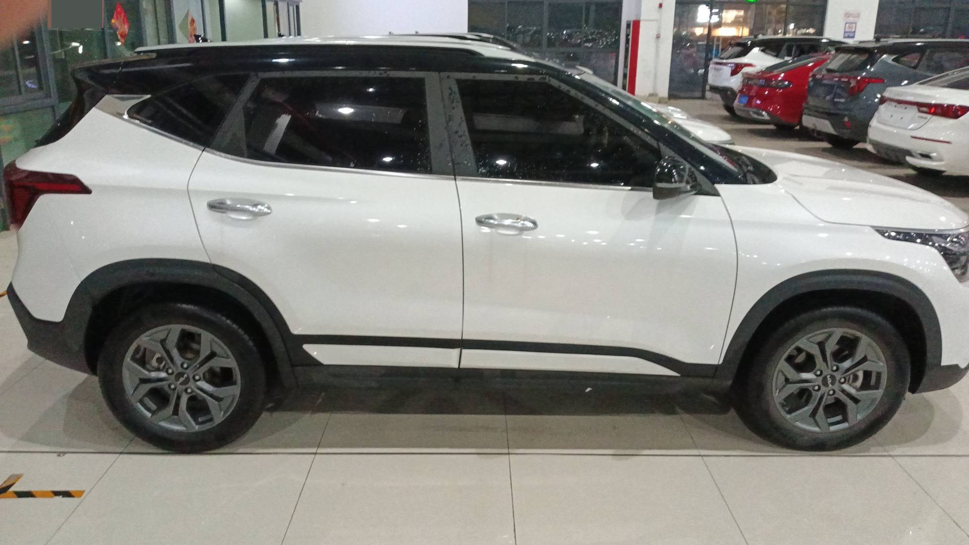 Kia Seltos 2023 #3 Kia Seltos 2023 imagem de carro #3