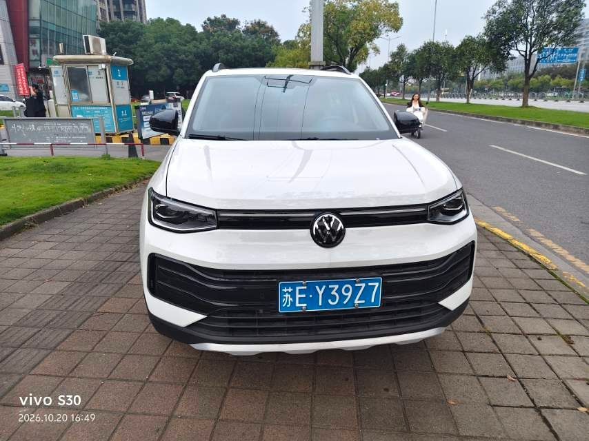 Volkswagen Tharu 2025 imagem de carro #3