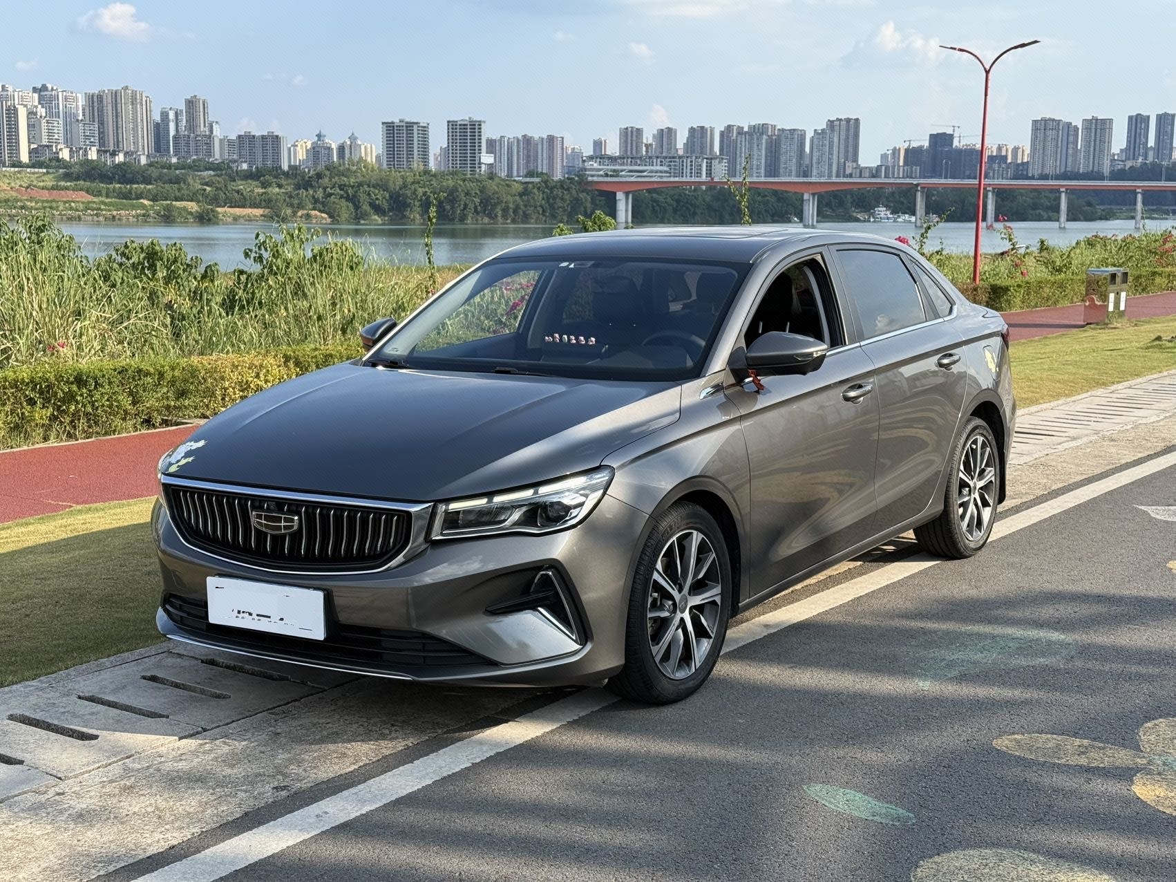GEELY Emgrand 2022 GEELY Emgrand 2022 car image