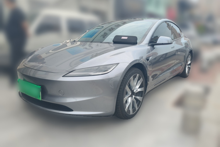 Tesla Model 3 2025 #2 Tesla Model 3 2025 car image #2