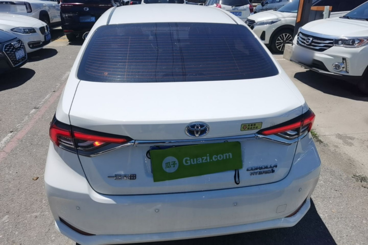 Toyota Corolla 2024 immagine di auto #6