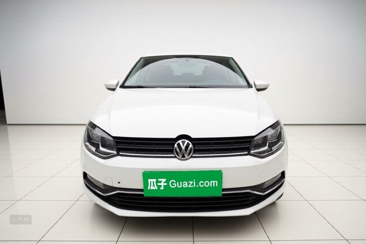 Volkswagen Polo 2016 car image #3
