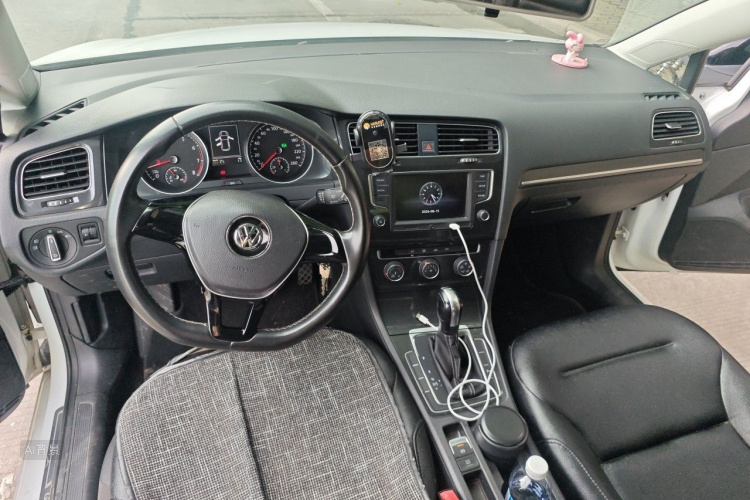 Volkswagen Golf 2017 #11 Volkswagen Golf 2017 car image #11