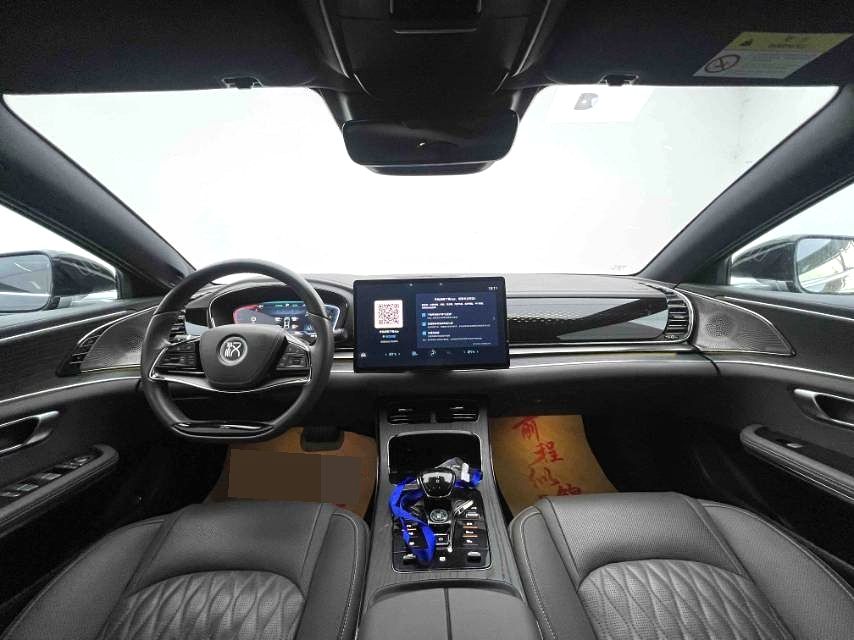 BYD Han 2023 car image #2