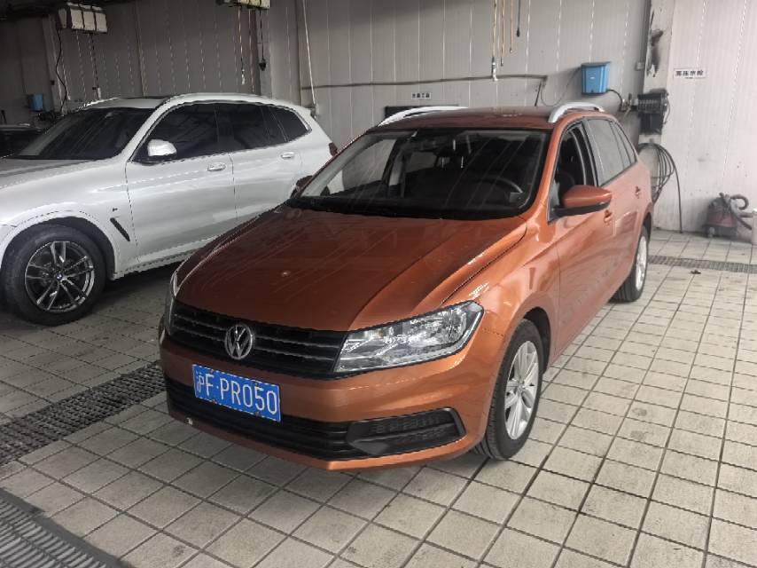 Volkswagen Santana 2018 car image 
