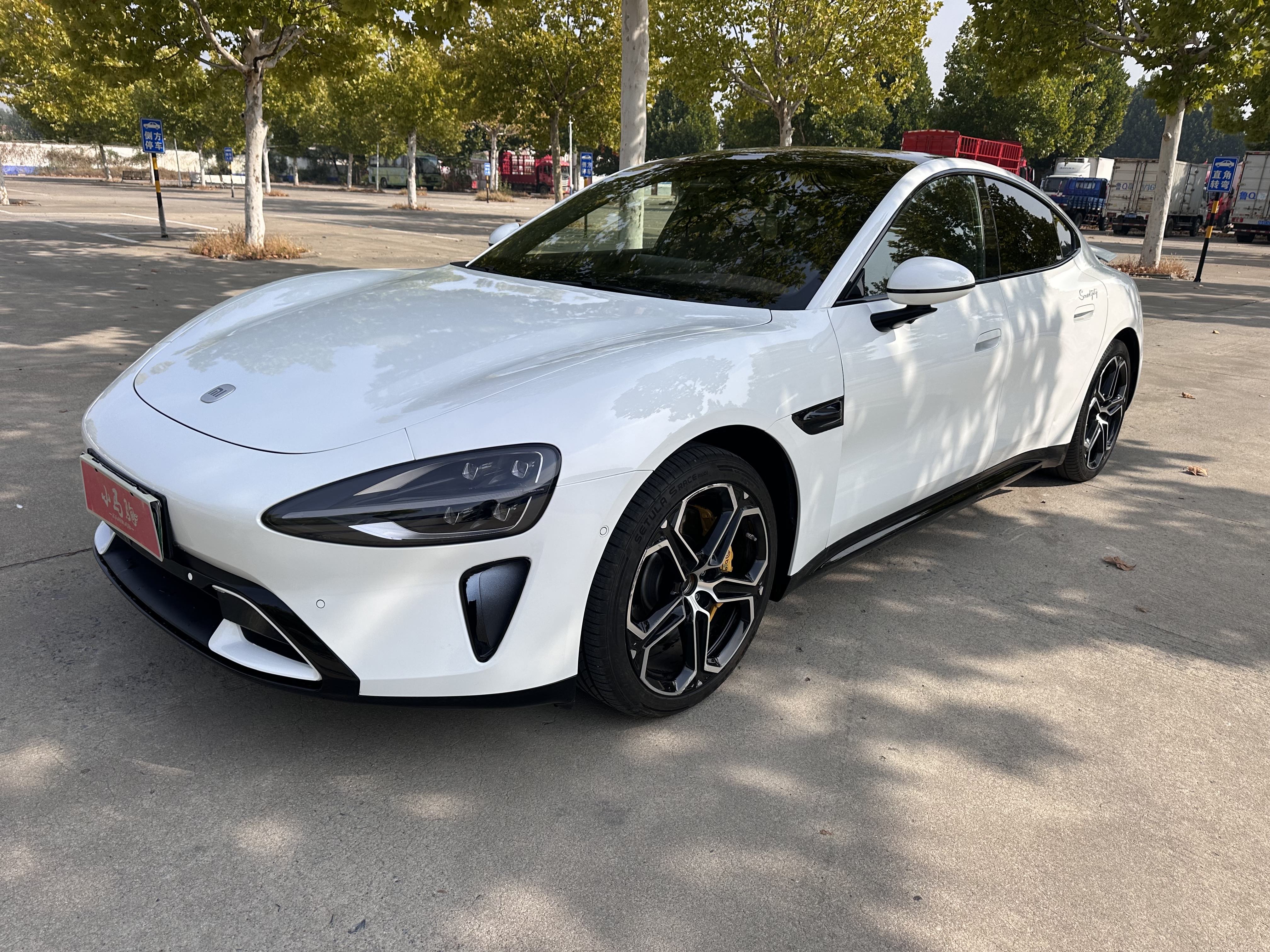 MI SU7 2025 car image #2
