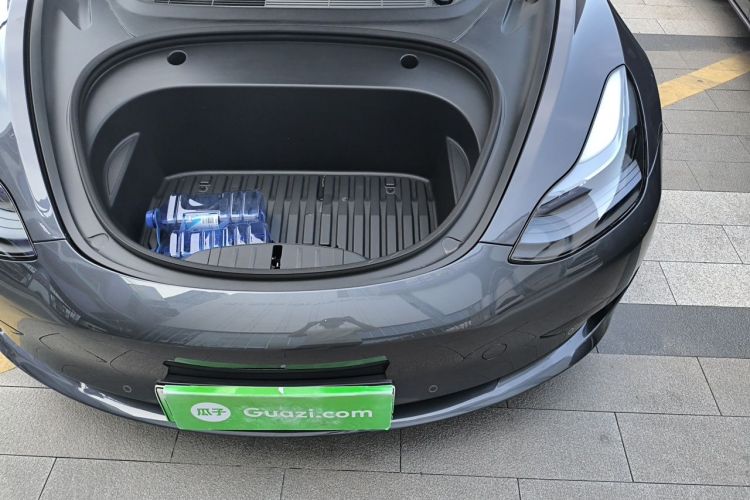 Tesla Model 3 2023 #25 Tesla Model 3 2023 immagine di auto #25
