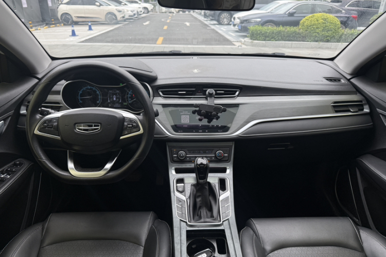 GEELY Emgrand 2021 #10 GEELY Emgrand 2021 car image #10