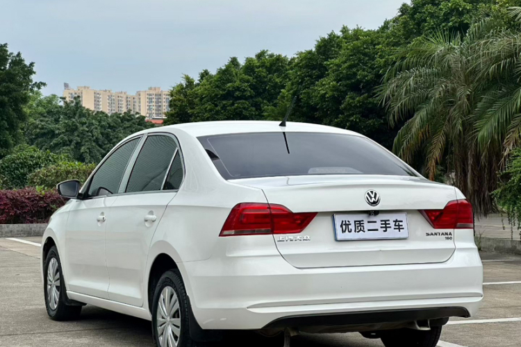 Volkswagen Santana 2016 car image #5
