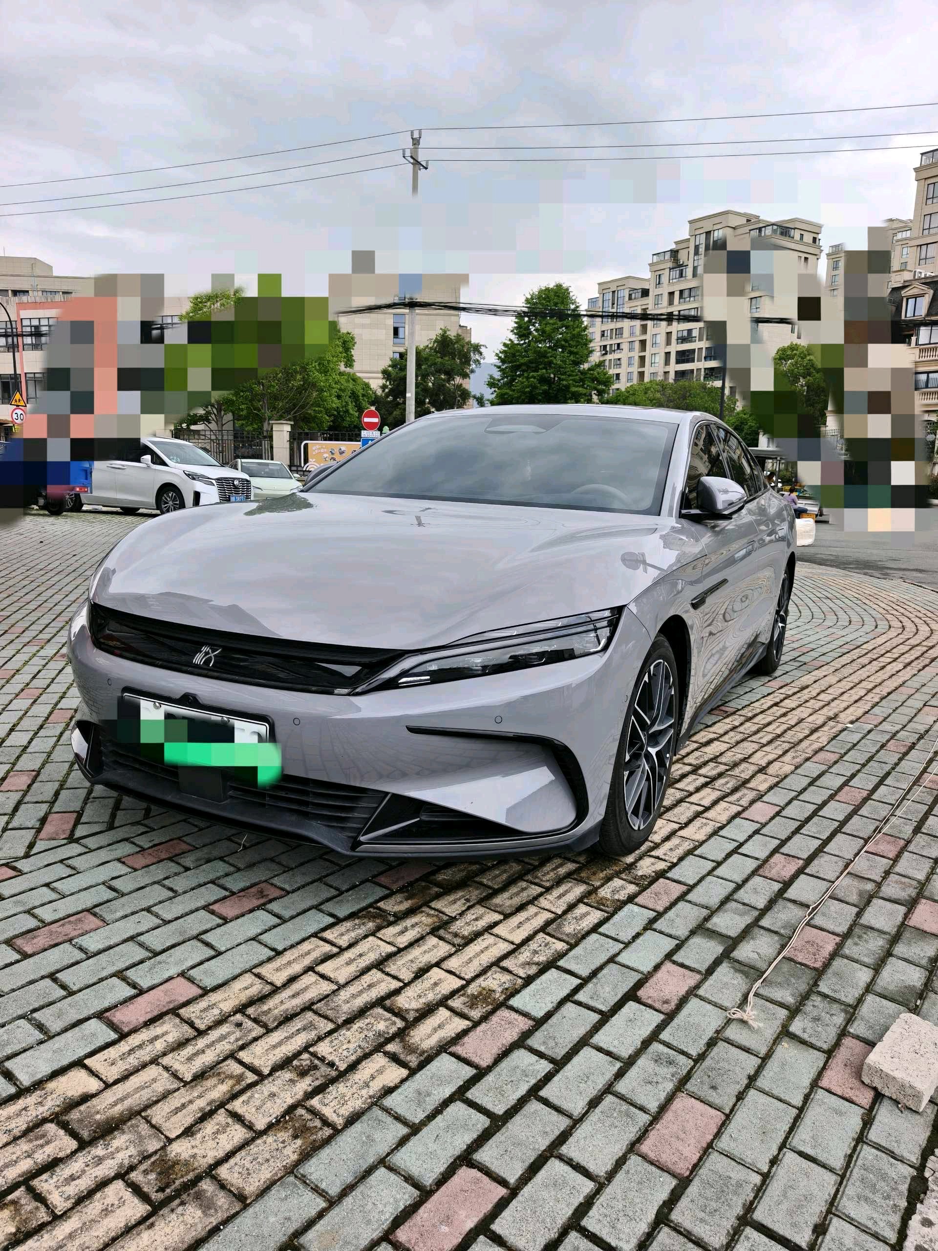 BYD Han 2025 car image 