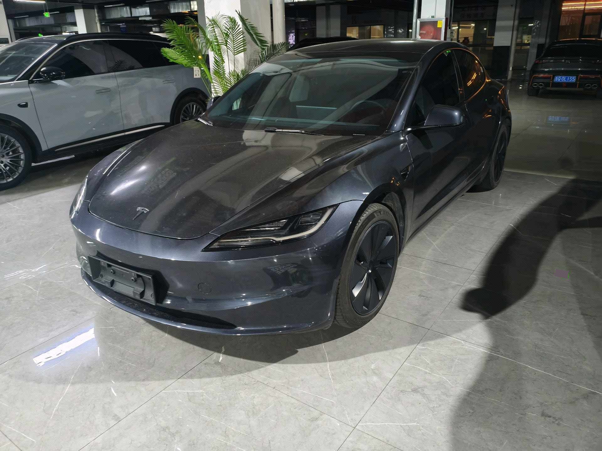 2024 2024 immagine di auto