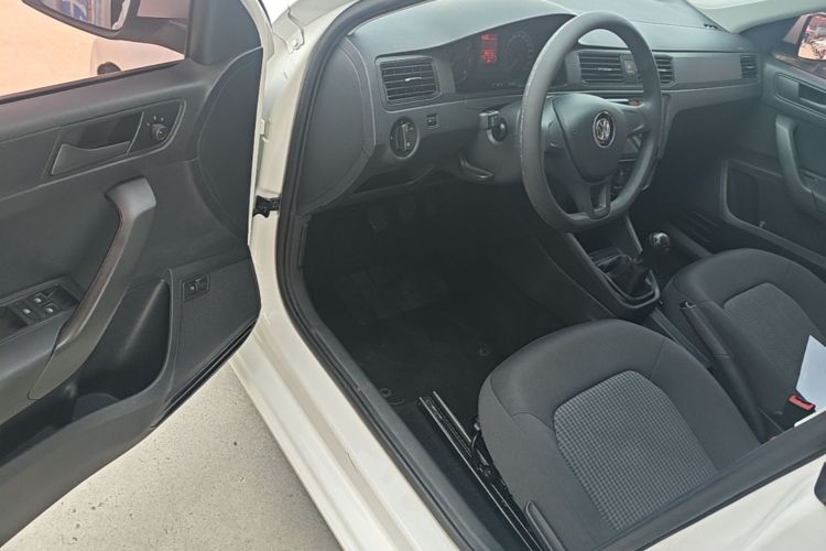 Volkswagen Santana 2019 #16 Volkswagen Santana 2019 car image #16
