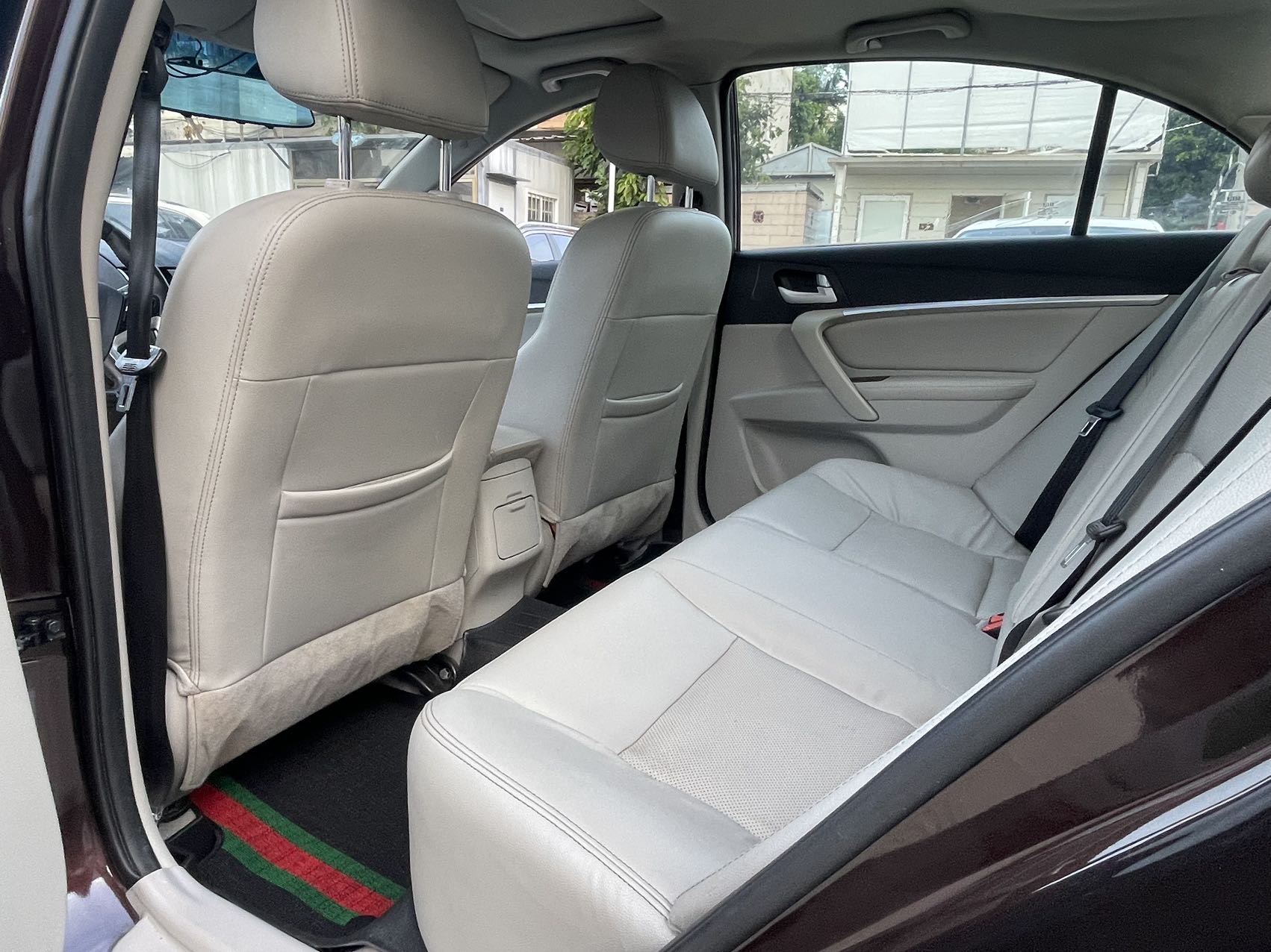 GEELY Emgrand 2016 car image #5