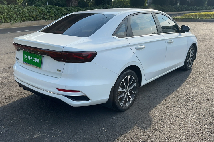 GEELY Emgrand 2022 car image #5