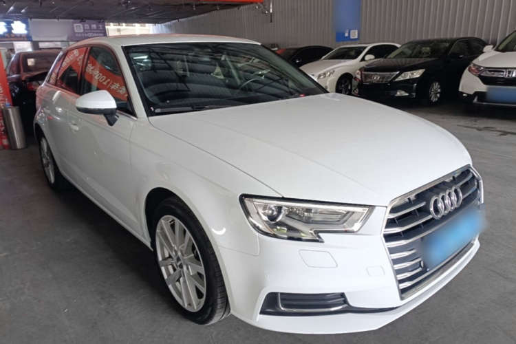 Audi A3 2019 image de voiture #4