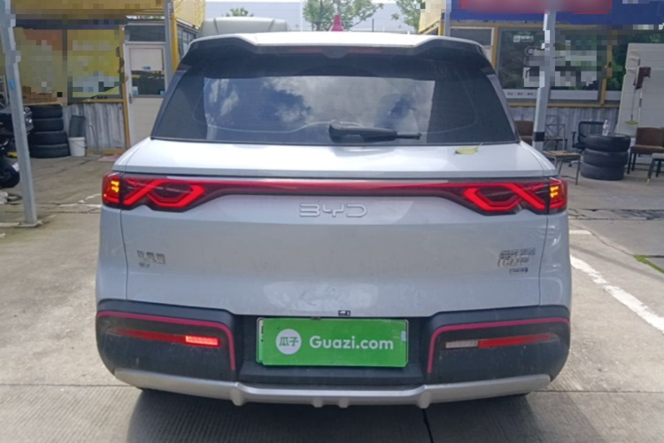 BYD YuanUP 2025 car image #6