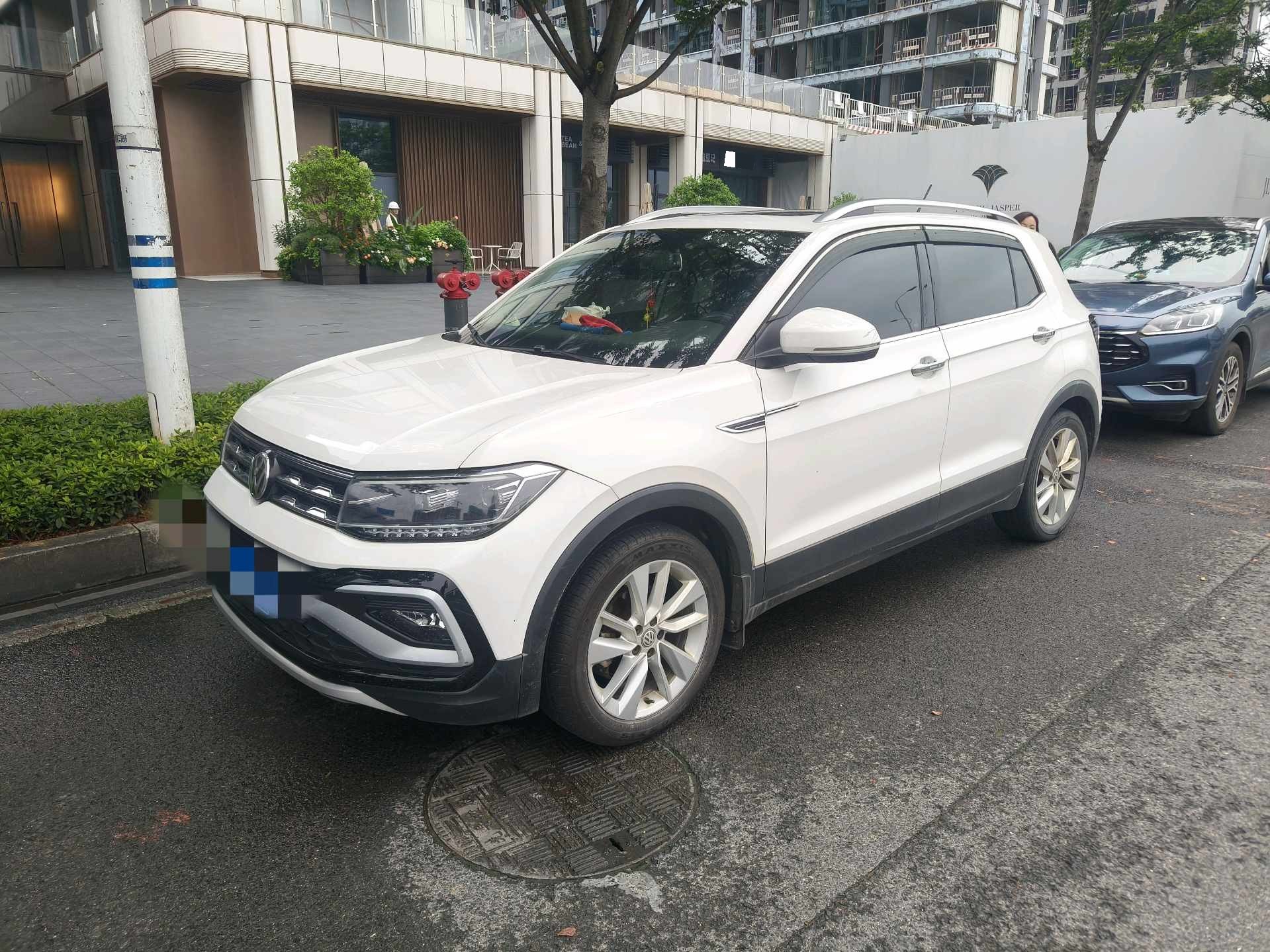 Volkswagen T-Cross 2020 Volkswagen T-Cross 2020 car image